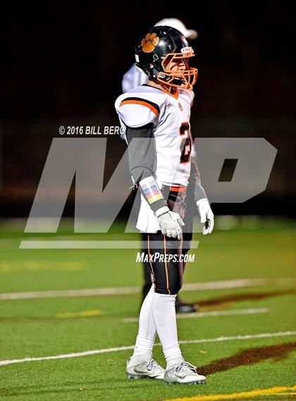 Thumbnail 1 in  Ridgefield @ Shelton (CIAC Class LL Semifinal) photogallery.