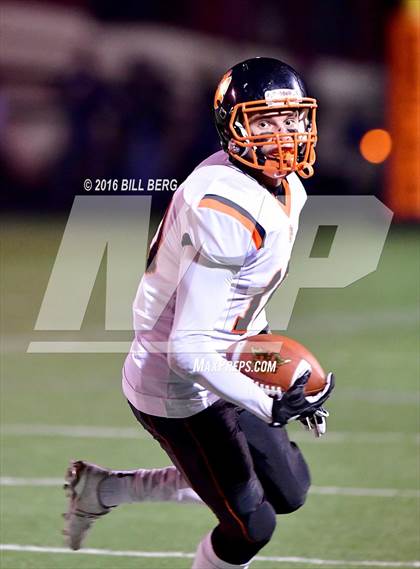 Thumbnail 3 in  Ridgefield @ Shelton (CIAC Class LL Semifinal) photogallery.