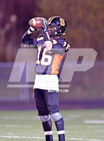 Thumbnail 2 in  Ridgefield @ Shelton (CIAC Class LL Semifinal) photogallery.