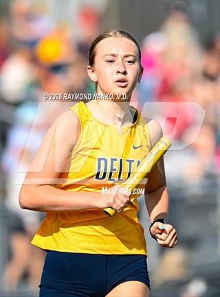 Yorktown Tri-Meet (4 x 800m Relay)