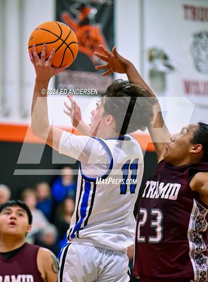 Thumbnail 2 in Smith Valley vs. Pyramid Lake (NIAA 1A West Championship) photogallery.