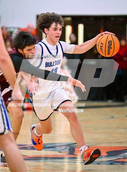 Thumbnail 2 in Smith Valley vs. Pyramid Lake (NIAA 1A West Championship) photogallery.