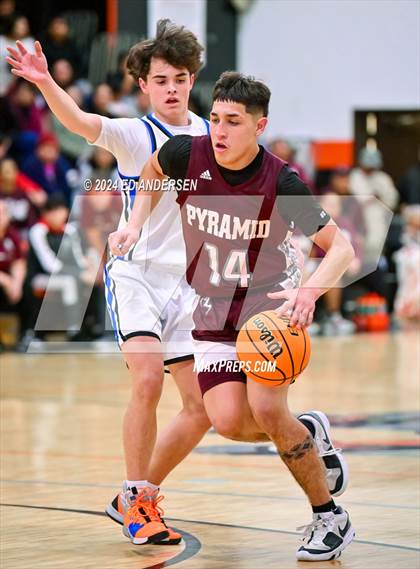 Thumbnail 3 in Smith Valley vs. Pyramid Lake (NIAA 1A West Championship) photogallery.
