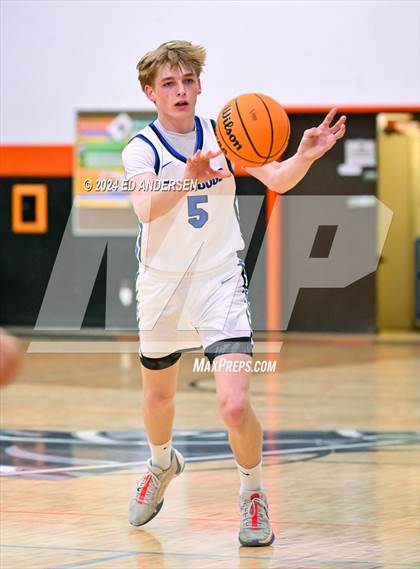 Thumbnail 2 in Smith Valley vs. Pyramid Lake (NIAA 1A West Championship) photogallery.