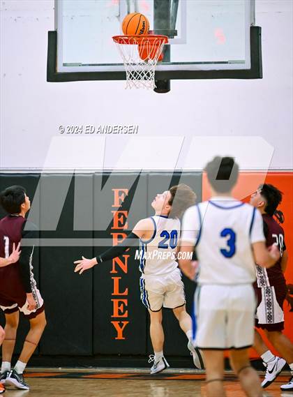 Thumbnail 1 in Smith Valley vs. Pyramid Lake (NIAA 1A West Championship) photogallery.