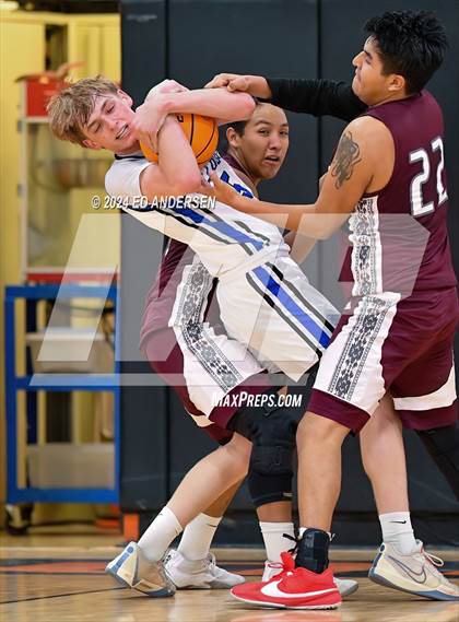 Thumbnail 1 in Smith Valley vs. Pyramid Lake (NIAA 1A West Championship) photogallery.