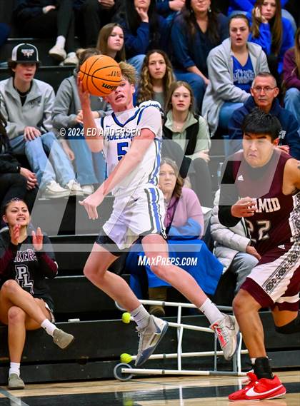 Thumbnail 2 in Smith Valley vs. Pyramid Lake (NIAA 1A West Championship) photogallery.