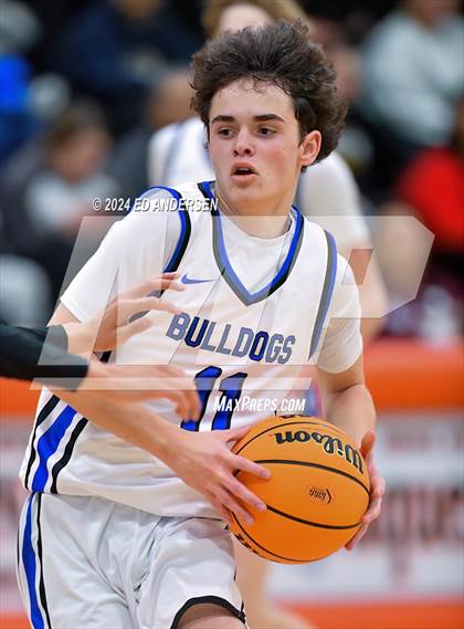 Thumbnail 1 in Smith Valley vs. Pyramid Lake (NIAA 1A West Championship) photogallery.