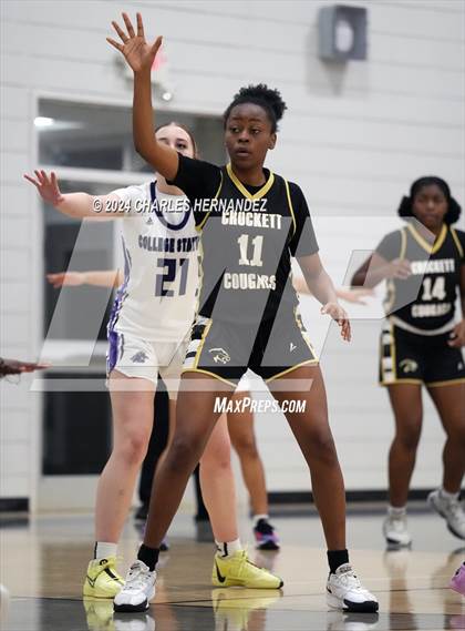 Thumbnail 2 in Crockett vs. College Station (Rattler Shootout Classic) photogallery.