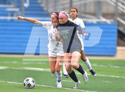 Thumbnail 2 in V.R. Eaton vs. New Braunfels (Georgetown Governor's Cup Ladies Showcase) photogallery.