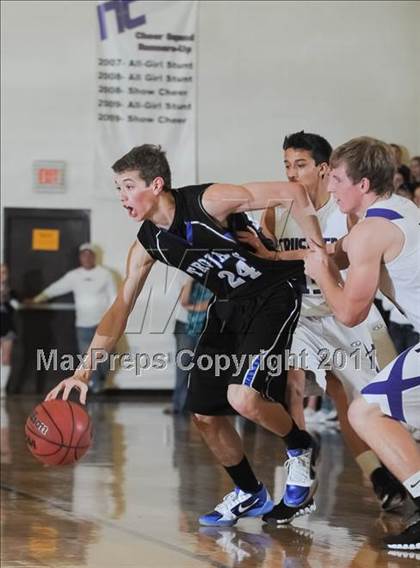Thumbnail 2 in Valley Christian @ Northwest Christian photogallery.