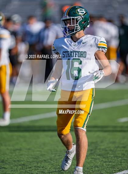 Thumbnail 3 in Heights vs. Stratford (UIL Football 6A D2 Bi-District) photogallery.