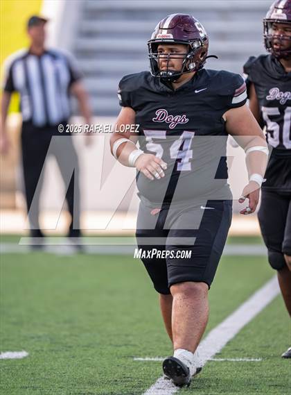 Thumbnail 1 in Heights vs. Stratford (UIL Football 6A D2 Bi-District) photogallery.