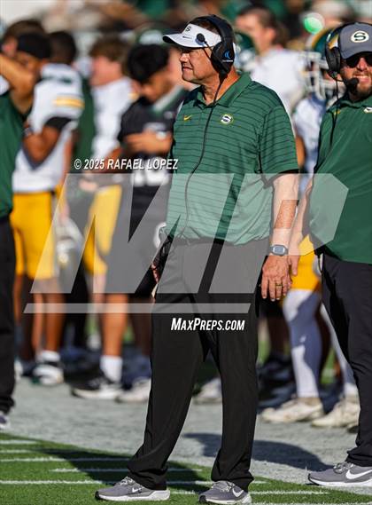 Thumbnail 3 in Heights vs. Stratford (UIL 6A D2 Football Bi-District) photogallery.