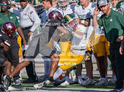 Thumbnail 1 in Heights vs. Stratford (UIL 6A D2 Football Bi-District) photogallery.