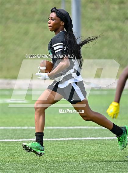 Thumbnail 1 in Fort Wayne Southside vs Ben Davis  photogallery.