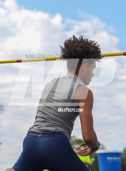 Thumbnail 3 in CHSAA Track & Field 5A Championships (Boys High Jump)  photogallery.