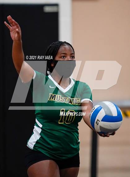 Thumbnail 3 in Monterey Trail @ Sheldon photogallery.