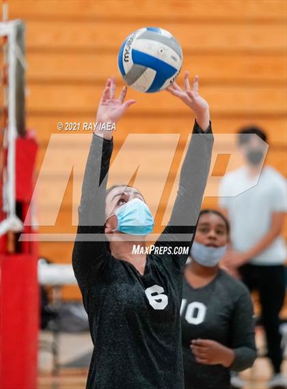 Thumbnail 1 in Monterey Trail @ Sheldon photogallery.