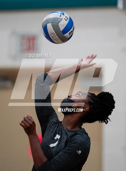 Thumbnail 1 in Monterey Trail @ Sheldon photogallery.