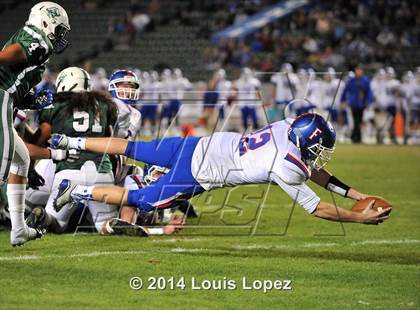 Thumbnail 3 in Folsom vs. Oceanside (CIF State DIV 1 Final) photogallery.