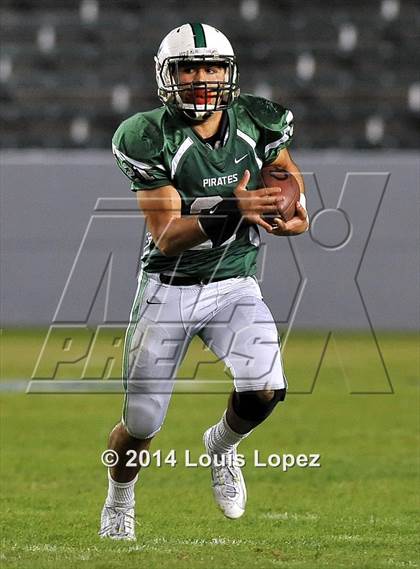 Thumbnail 1 in Folsom vs. Oceanside (CIF State DIV 1 Final) photogallery.
