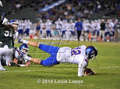 Thumbnail 1 in Folsom vs. Oceanside (CIF State DIV 1 Final) photogallery.