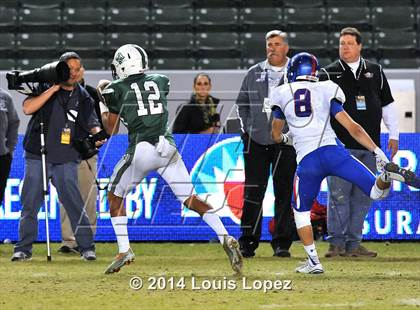 Thumbnail 1 in Folsom vs. Oceanside (CIF State DIV 1 Final) photogallery.