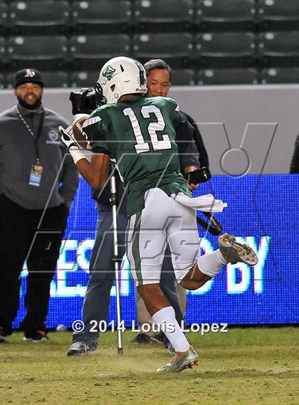 Thumbnail 2 in Folsom vs. Oceanside (CIF State DIV 1 Final) photogallery.