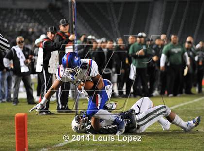 Thumbnail 3 in Folsom vs. Oceanside (CIF State DIV 1 Final) photogallery.