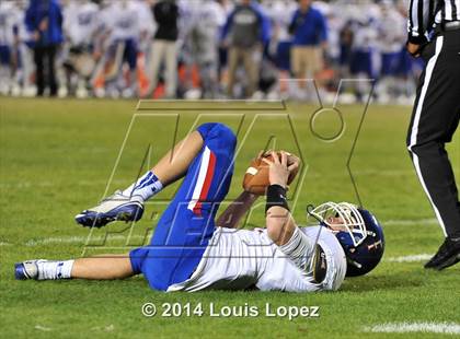 Thumbnail 2 in Folsom vs. Oceanside (CIF State DIV 1 Final) photogallery.