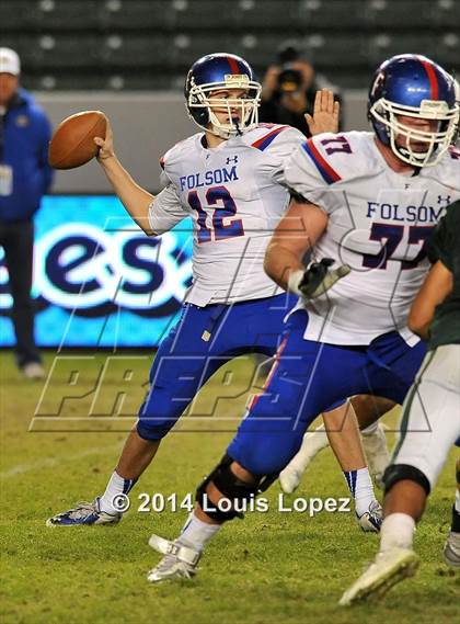 Thumbnail 1 in Folsom vs. Oceanside (CIF State DIV 1 Final) photogallery.