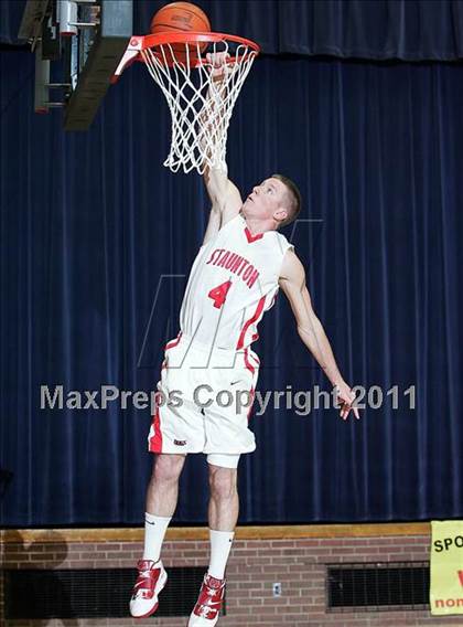 Thumbnail 2 in 9th Annual Carlinville Rotary Club Mid-Illinois All-Star Classic photogallery.