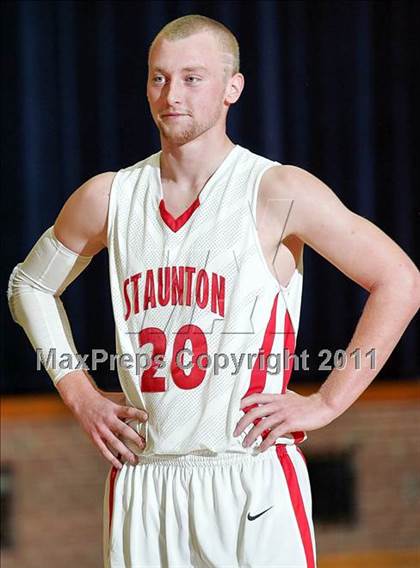 Thumbnail 1 in 9th Annual Carlinville Rotary Club Mid-Illinois All-Star Classic photogallery.