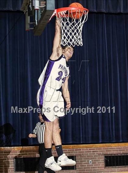 Thumbnail 2 in 9th Annual Carlinville Rotary Club Mid-Illinois All-Star Classic photogallery.