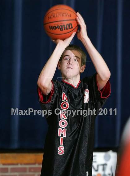 Thumbnail 1 in 9th Annual Carlinville Rotary Club Mid-Illinois All-Star Classic photogallery.