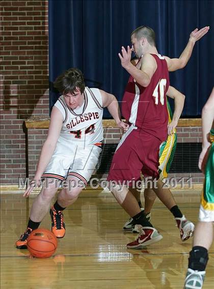 Thumbnail 3 in 9th Annual Carlinville Rotary Club Mid-Illinois All-Star Classic photogallery.