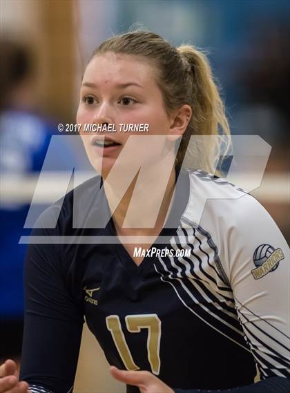 Thumbnail 2 in Del Norte vs Anderson (Battle for the North State Tournament) photogallery.