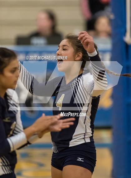 Thumbnail 2 in Del Norte vs Anderson (Battle for the North State Tournament) photogallery.