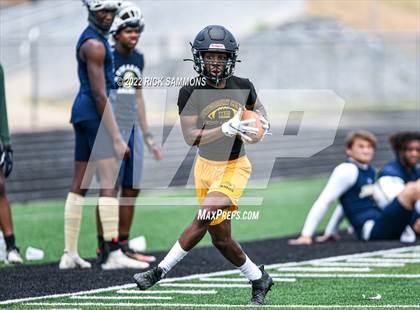 Thumbnail 2 in Montgomery Central vs Lee County (Montgomery Central 1st Annual 7 on 7 Air Raid Classic) photogallery.