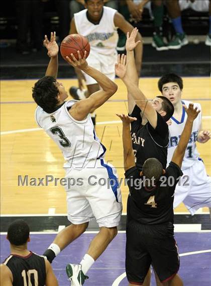 Thumbnail 3 in Alemany vs. Sacred Heart Cathedral (CIF State D3 Final) photogallery.