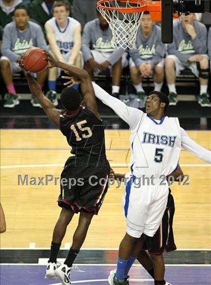 Thumbnail 2 in Alemany vs. Sacred Heart Cathedral (CIF State D3 Final) photogallery.