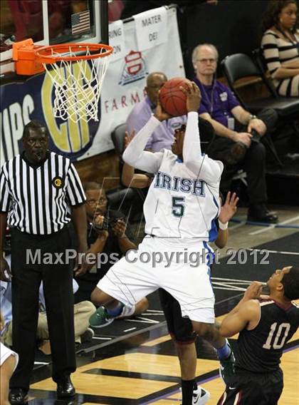 Thumbnail 3 in Alemany vs. Sacred Heart Cathedral (CIF State D3 Final) photogallery.