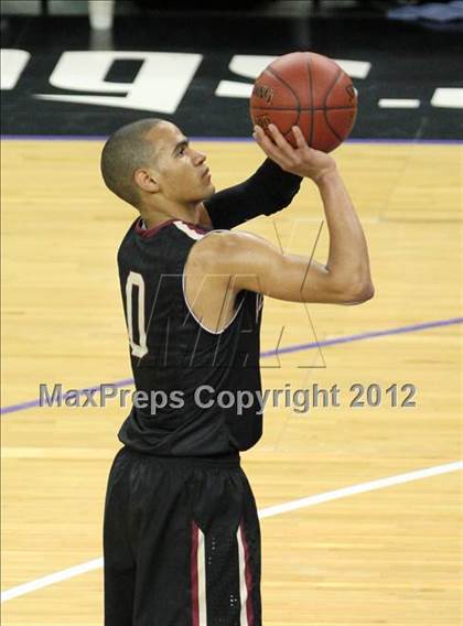 Thumbnail 3 in Alemany vs. Sacred Heart Cathedral (CIF State D3 Final) photogallery.