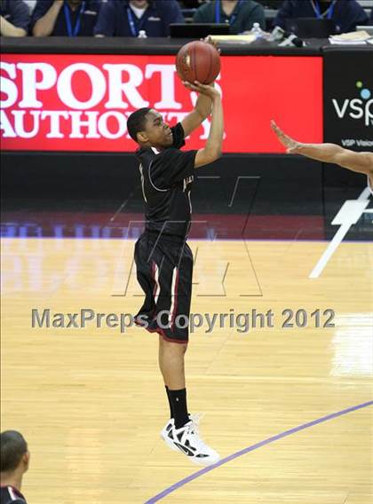 Thumbnail 1 in Alemany vs. Sacred Heart Cathedral (CIF State D3 Final) photogallery.
