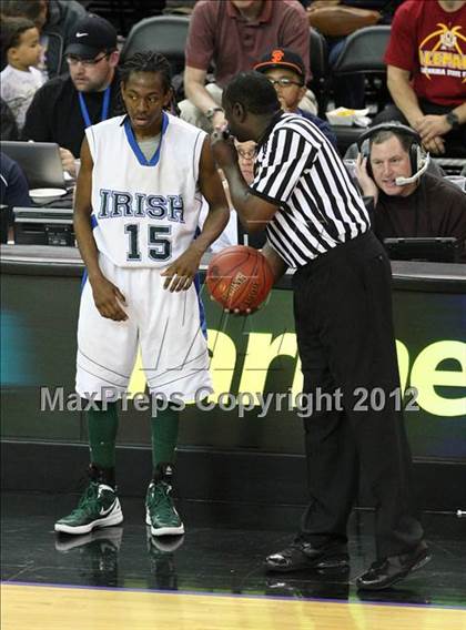 Thumbnail 1 in Alemany vs. Sacred Heart Cathedral (CIF State D3 Final) photogallery.