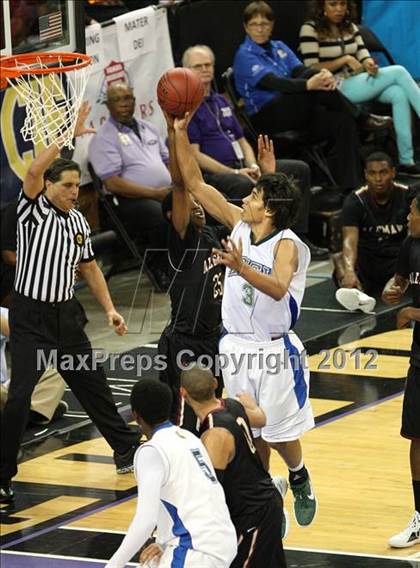 Thumbnail 2 in Alemany vs. Sacred Heart Cathedral (CIF State D3 Final) photogallery.
