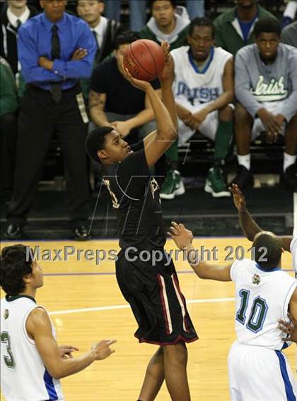Thumbnail 1 in Alemany vs. Sacred Heart Cathedral (CIF State D3 Final) photogallery.