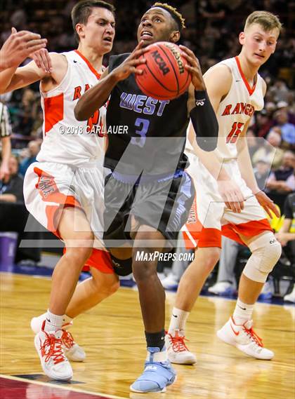 Thumbnail 3 in Pueblo West vs. Lewis-Palmer (CHSAA 4A Final Four) photogallery.