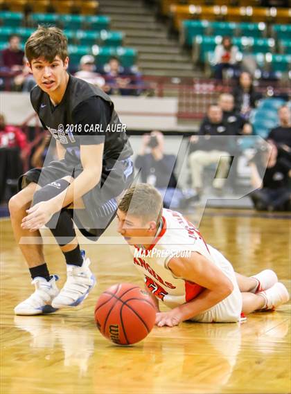 Thumbnail 3 in Pueblo West vs. Lewis-Palmer (CHSAA 4A Final Four) photogallery.